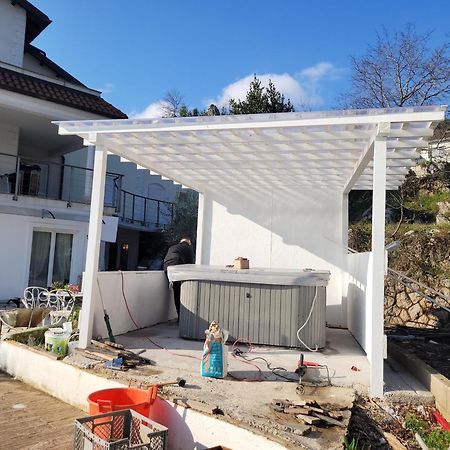 לובראן Apartments Chiara Mit Meerblick Und Pool Und Jacuzzi מראה חיצוני תמונה