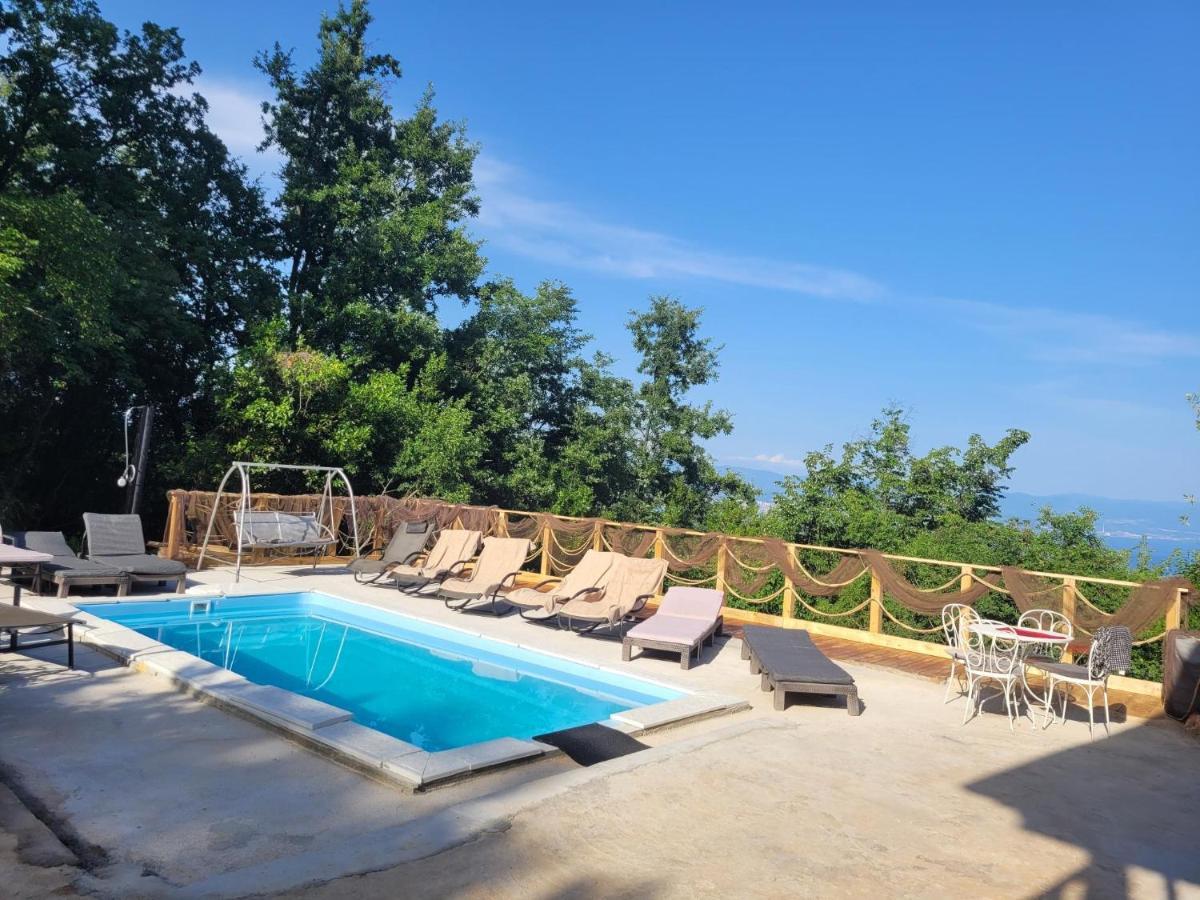 לובראן Apartments Chiara Mit Meerblick Und Pool Und Jacuzzi מראה חיצוני תמונה