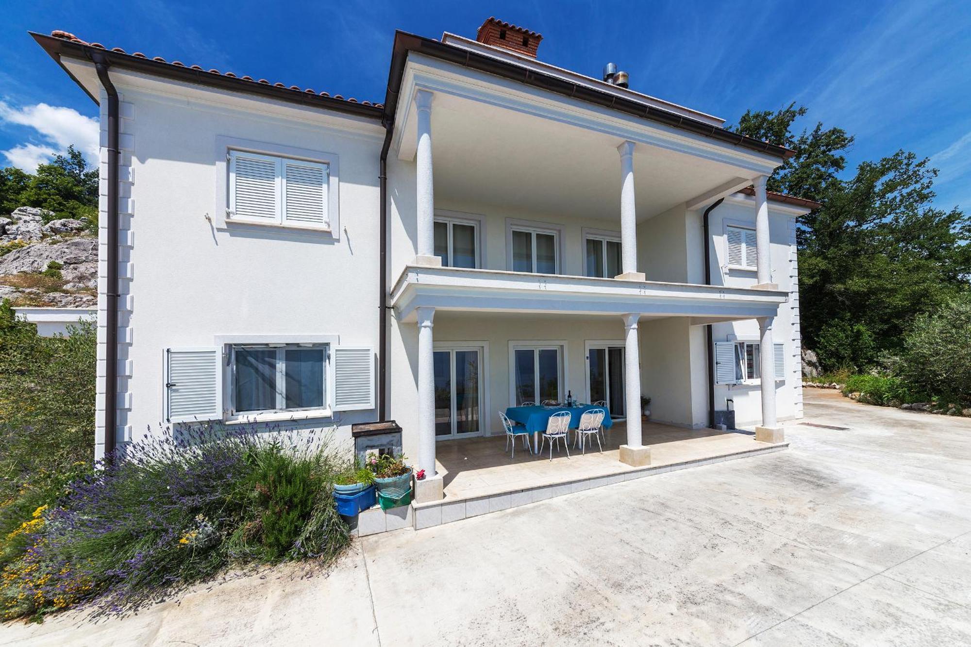 לובראן Apartments Chiara Mit Meerblick Und Pool Und Jacuzzi מראה חיצוני תמונה
